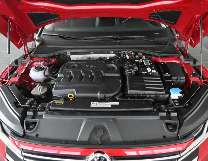 Volkswagen Arteon 5