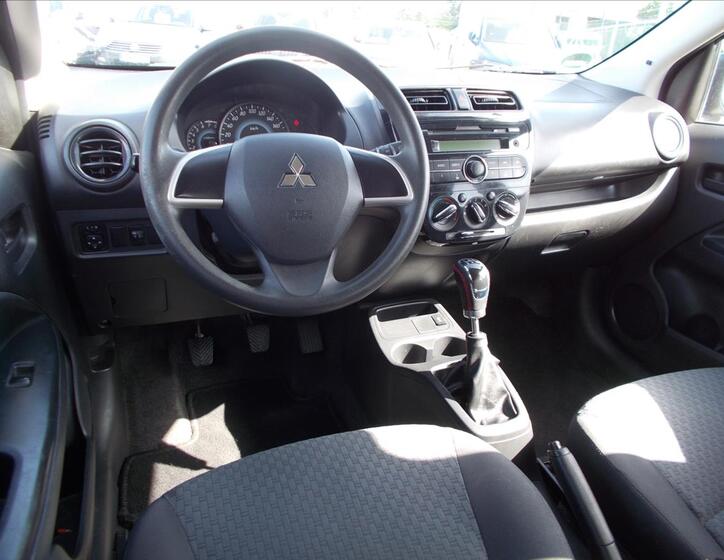 Mitsubishi Space Star 17