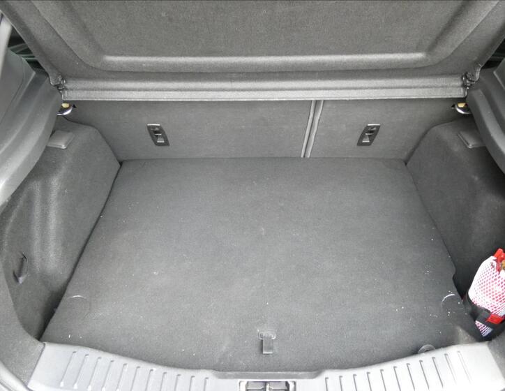 Ford Focus 21