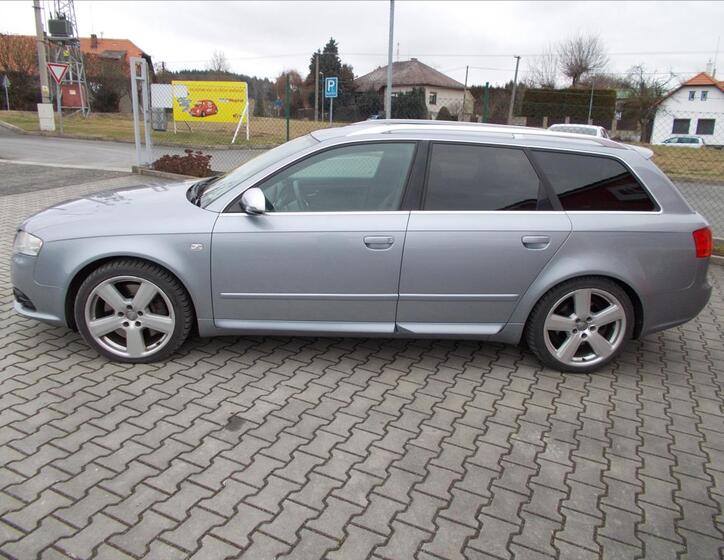 Audi S4 5