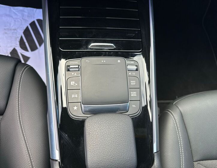 Mercedes-Benz GLB 15