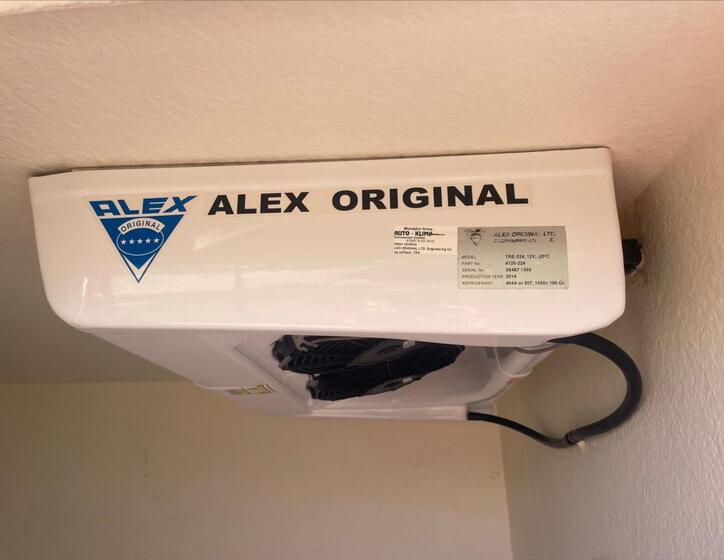 Volkswagen Crafter 10