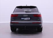 Audi Q7 6