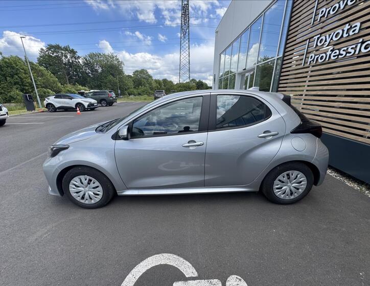 Toyota Yaris 4