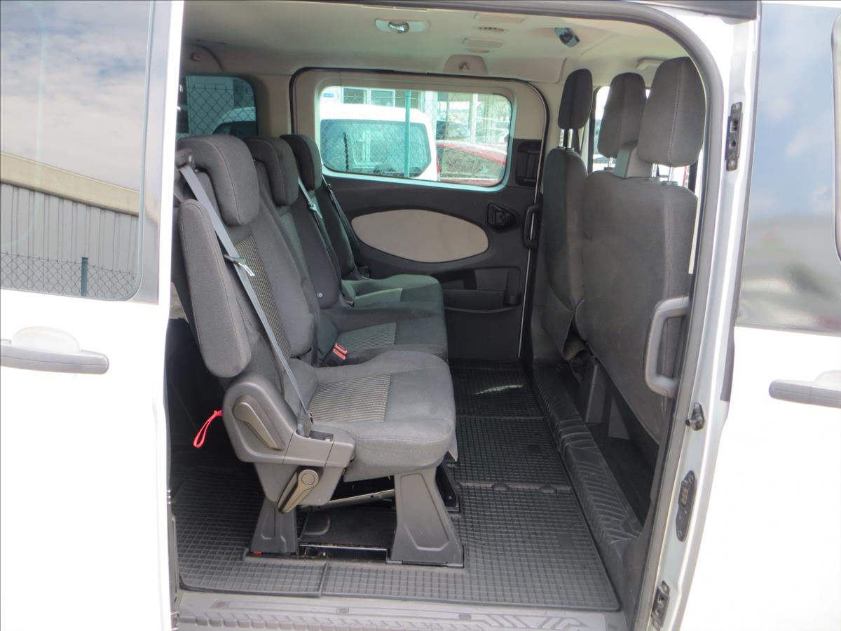 Ford Tourneo Custom