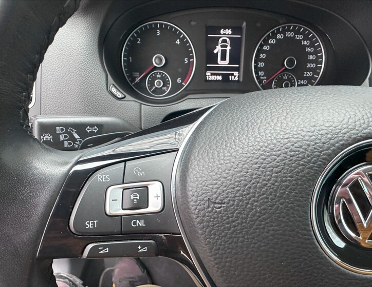 Volkswagen Sharan 23