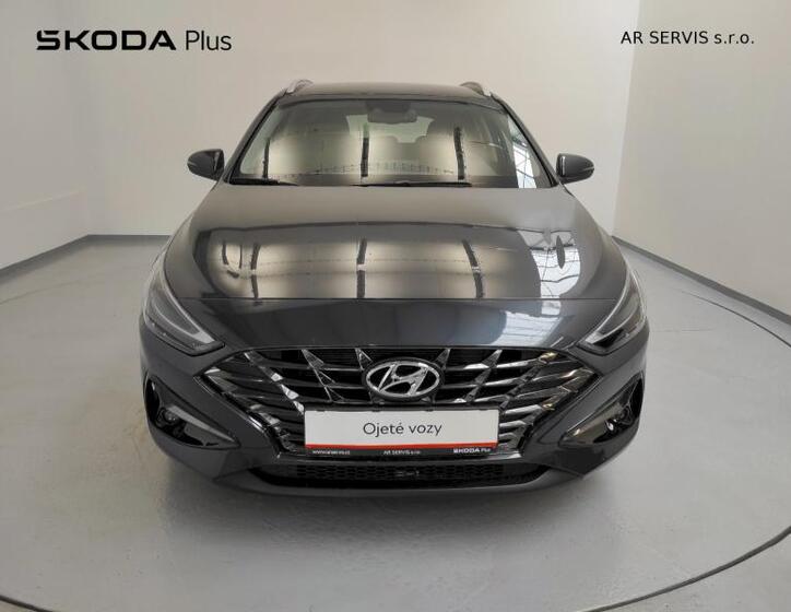 Hyundai i30 4