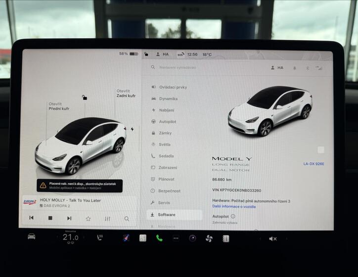 Tesla Model Y 17
