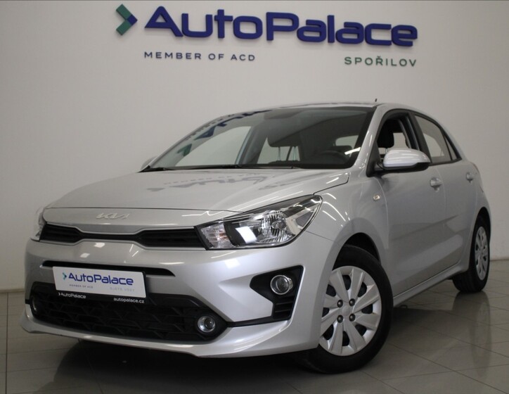KIA Rio 1