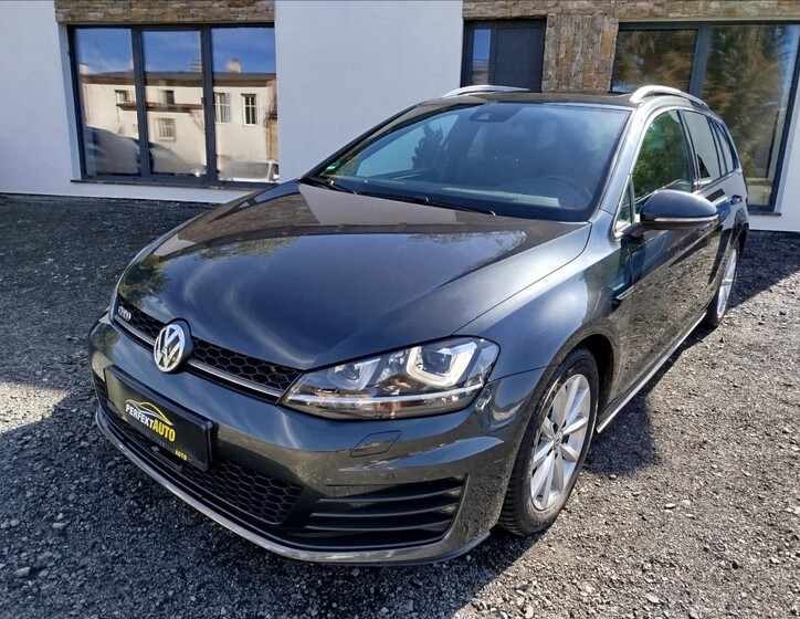 Volkswagen Golf 1