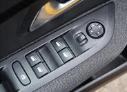 Peugeot 208 17