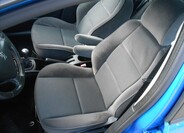 Peugeot 207 11