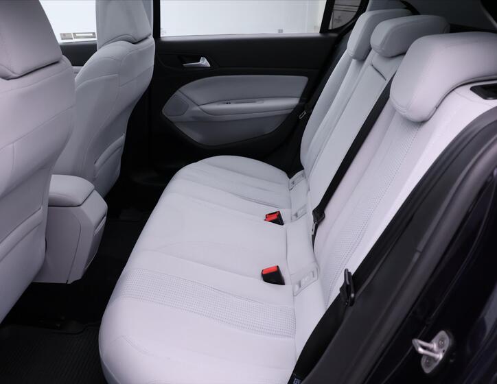 Peugeot 308 12