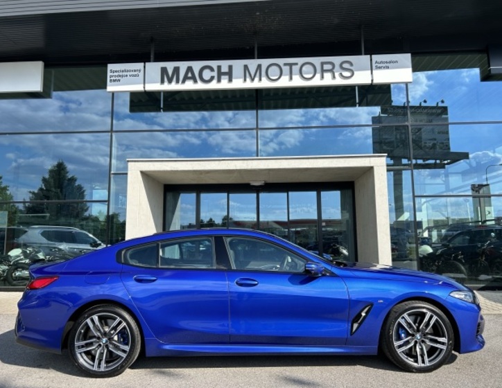 BMW Řada 8 6
