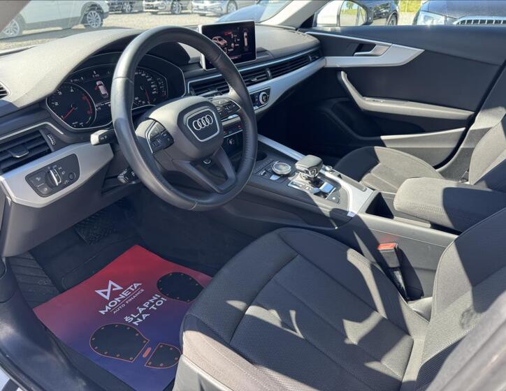 Audi A4 10