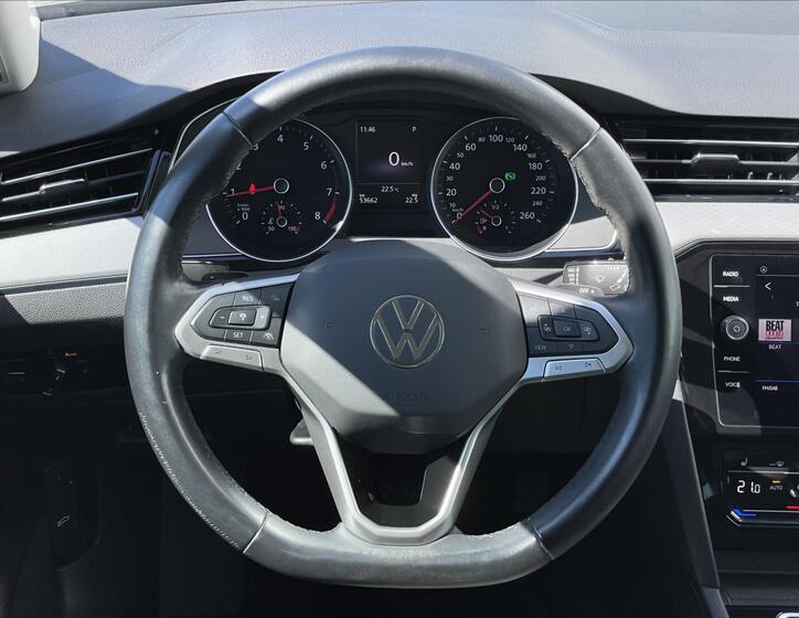 Volkswagen Passat 8