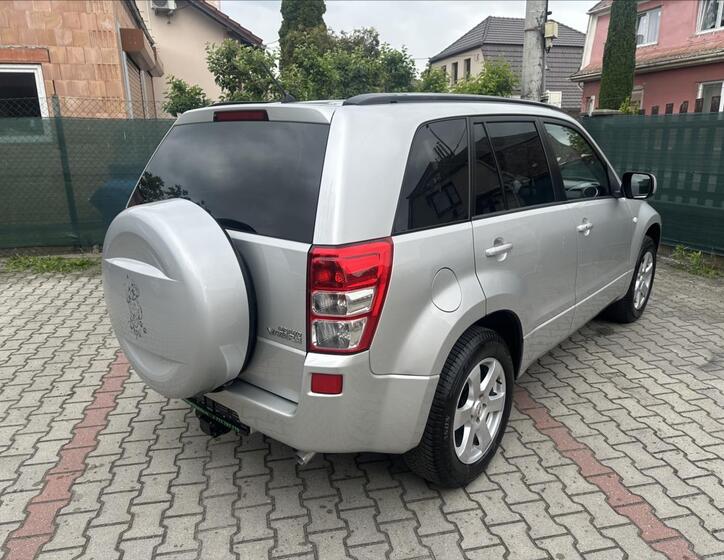 Suzuki Grand Vitara 3