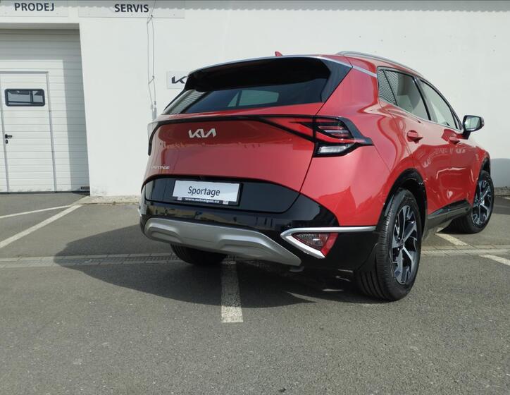 KIA Sportage 4