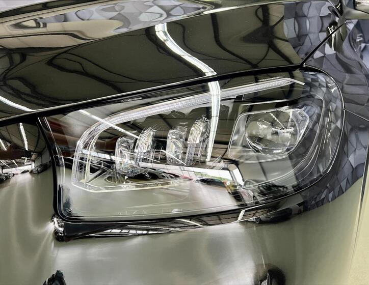 Mercedes-Benz GLS 7