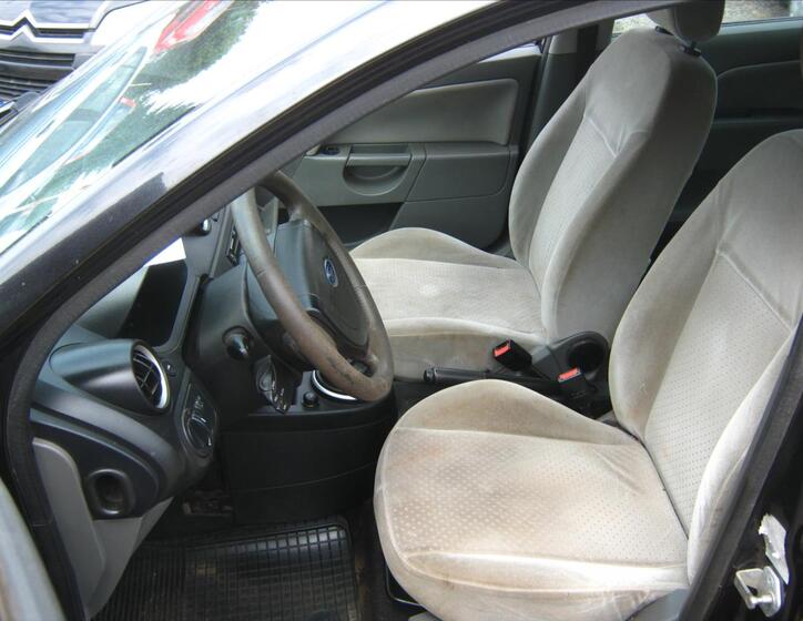Ford Fiesta 10