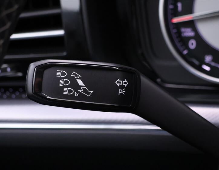 Volkswagen Touareg 25