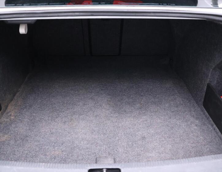 Volkswagen Passat 9