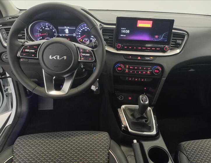 KIA XCeed 8