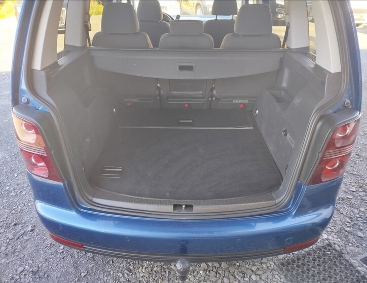 Volkswagen Touran 36