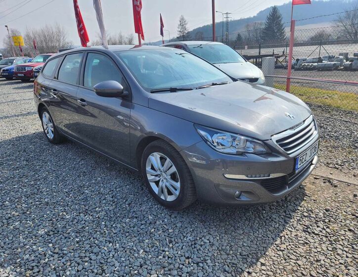 Peugeot 308 1