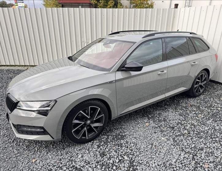 Škoda Superb 5