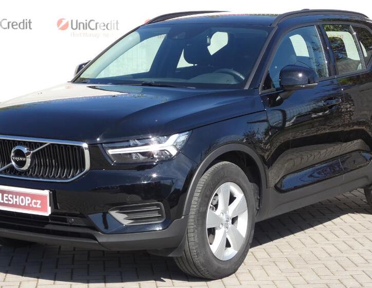 Volvo XC40 1