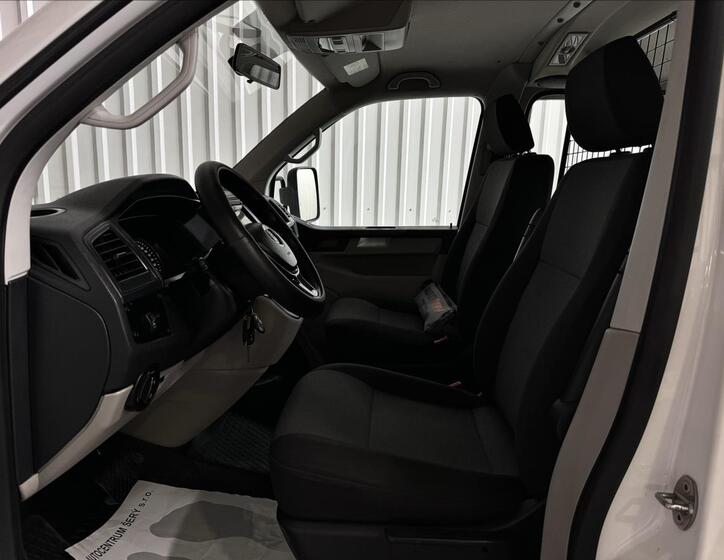 Volkswagen Transporter 26