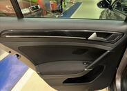 Volkswagen Golf 29