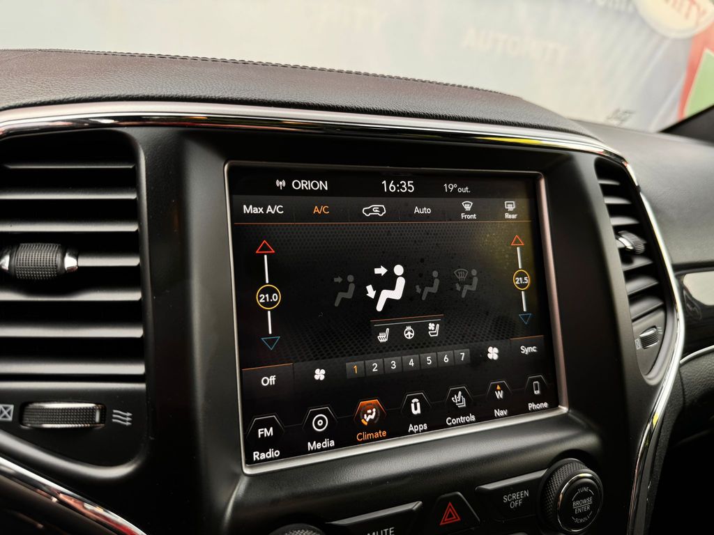Jeep Grand Cherokee