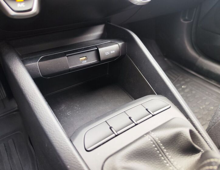 KIA Stonic 17