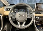 Toyota RAV4 13
