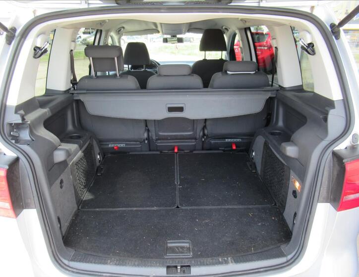 Volkswagen Touran 21