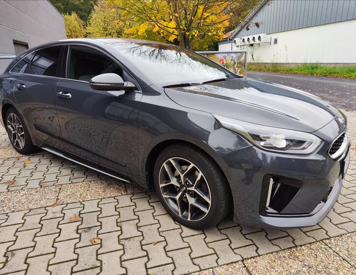 KIA ProCeed 6