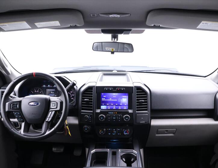 Ford F-150 29