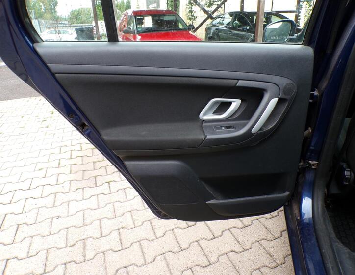 Škoda Fabia 19