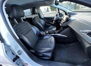 Peugeot 2008 25