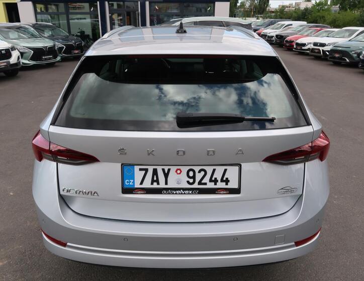 Škoda Octavia 8