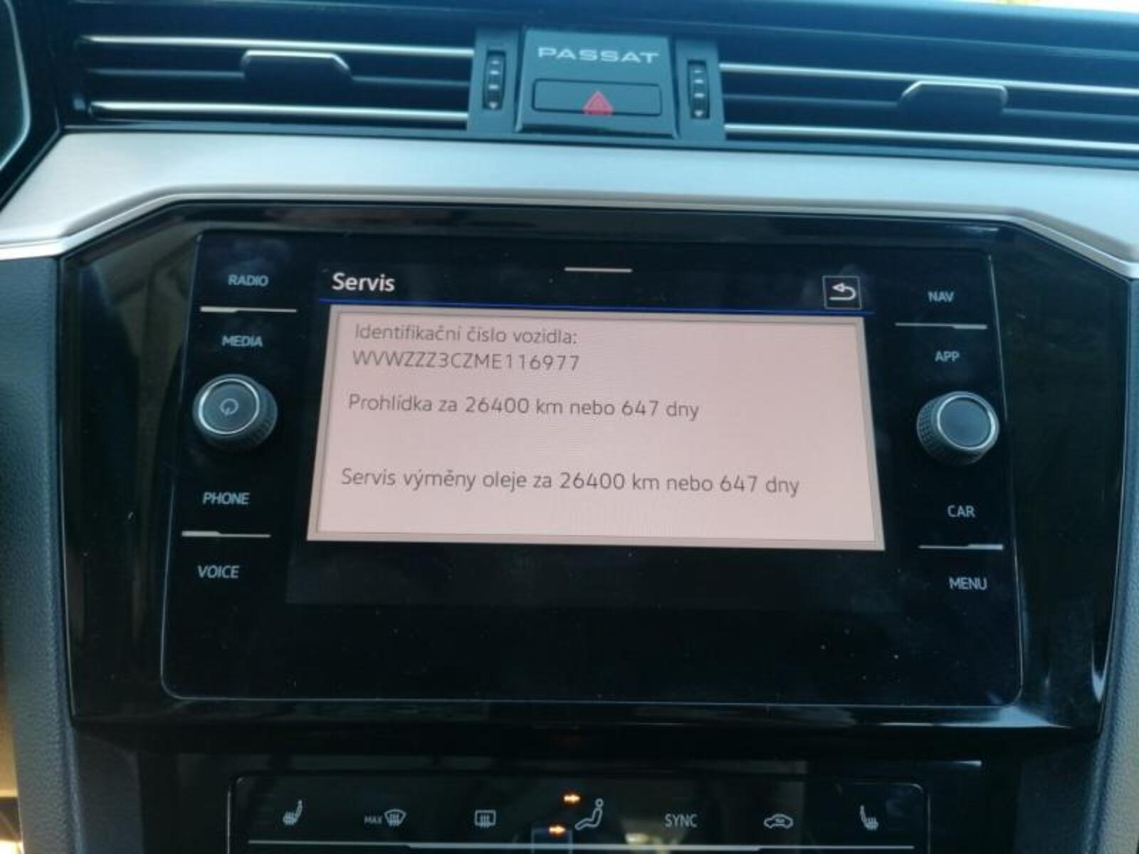 Volkswagen Passat 18