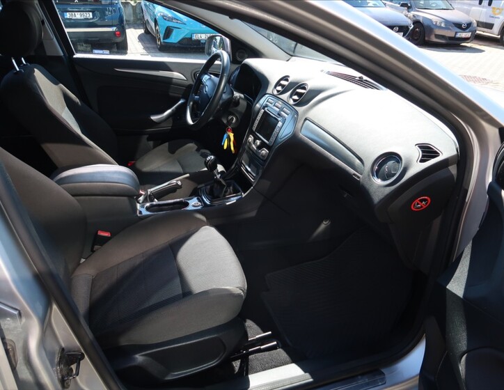 Ford Mondeo 11