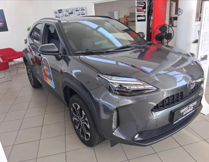 Toyota Yaris Cross 1
