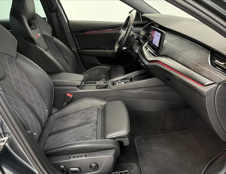 Škoda Octavia 24