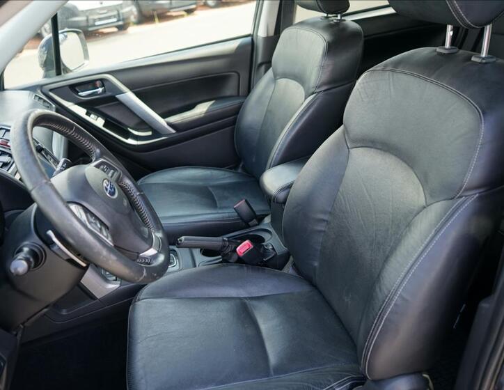 Subaru Forester 9