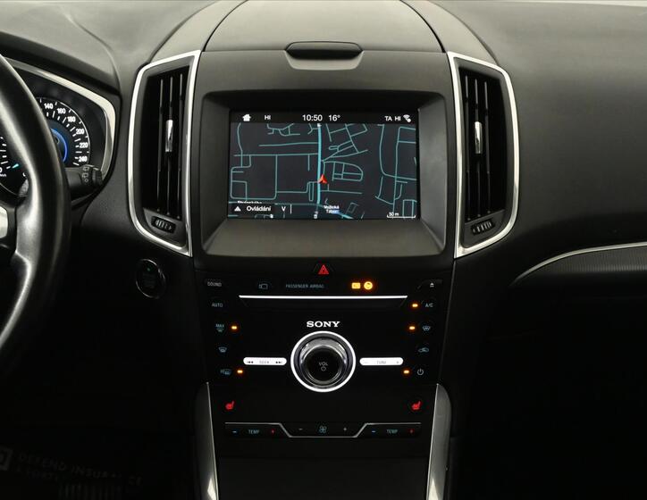 Ford Galaxy 13