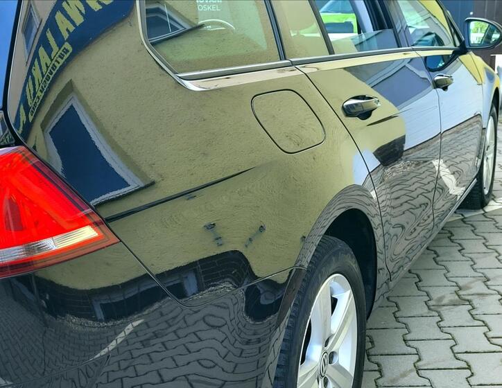Volkswagen Golf 51