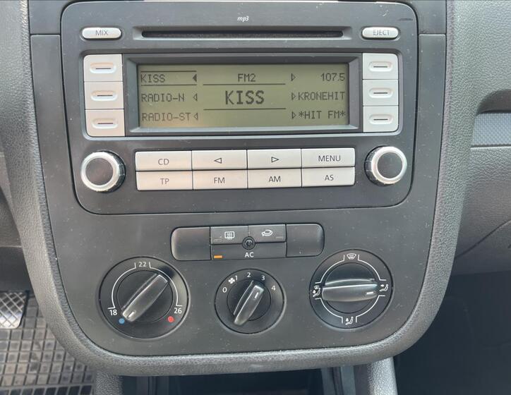 Volkswagen Golf 17